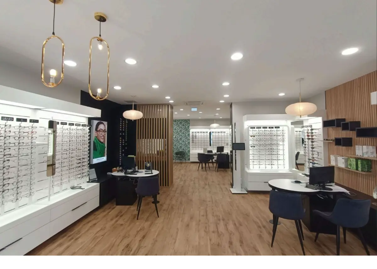 Agencement magasin Optic 2000 Mende